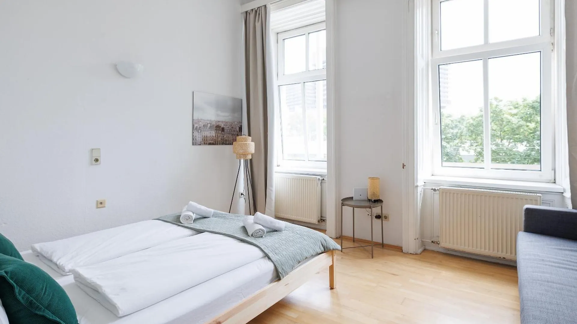 Urban Vienna Living - 18Th District Aparthotel Austria