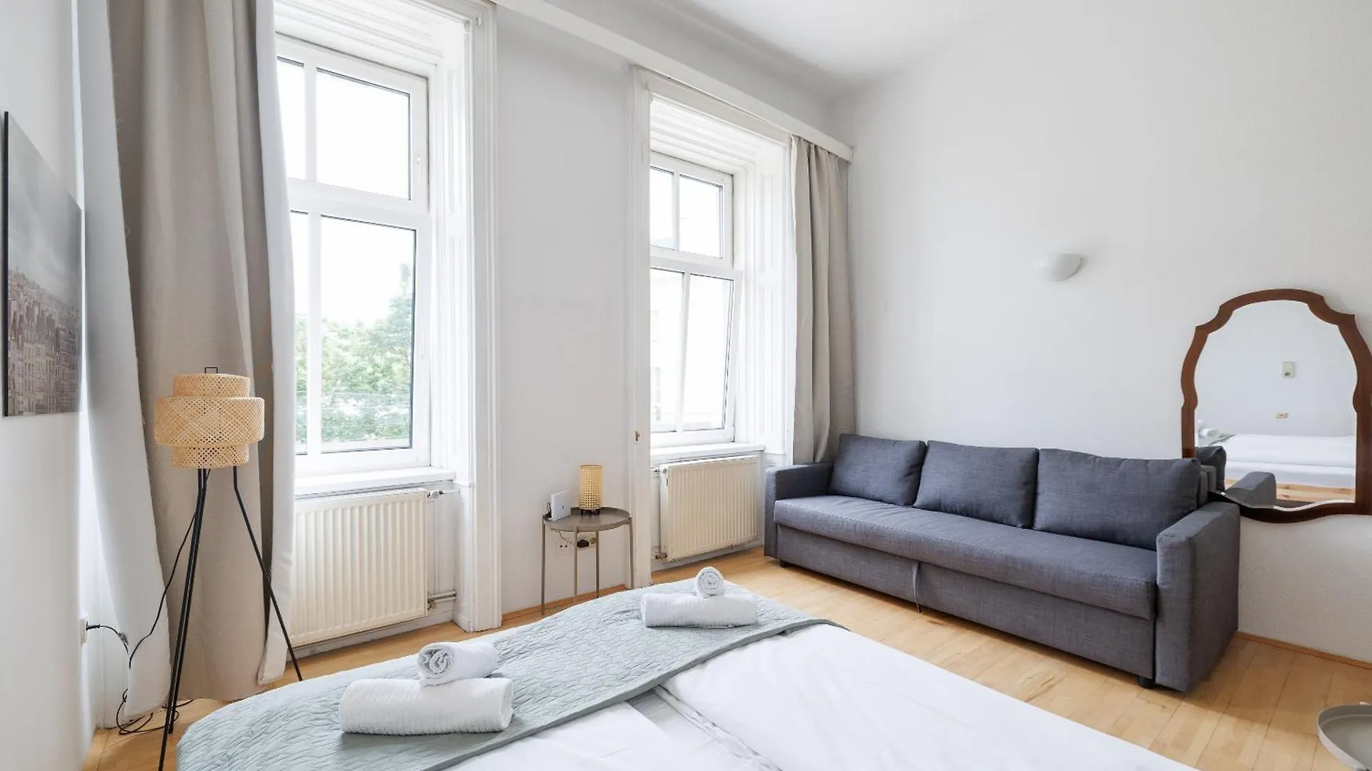 Urban Vienna Living - 18Th District Aparthotel Austria